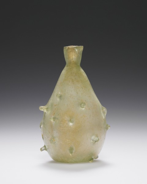 Flask; Roman Empire; 2nd - 3rd century; Glass; 7 x 3.7 cm, 2 3,4 x 1 7,16 in