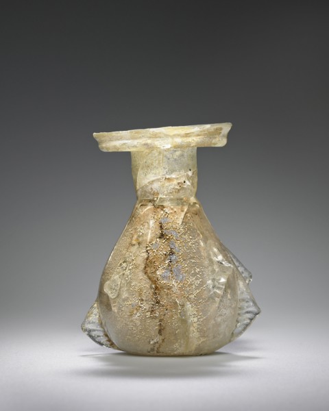 Colorless Sprinkler Flask with pinched decoration; Roman Empire; 3rd - 4th century; Glass; 7.5 x 5 cm, 2 15,16 x 1 15,16 in