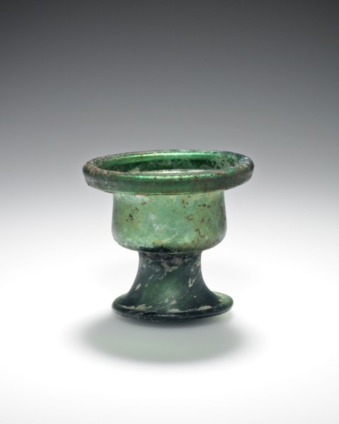 Miniature Cup; Roman Empire; 4th century; Glass; 4.5 x 5 cm, 1 3,4 x 1 15,16 in
