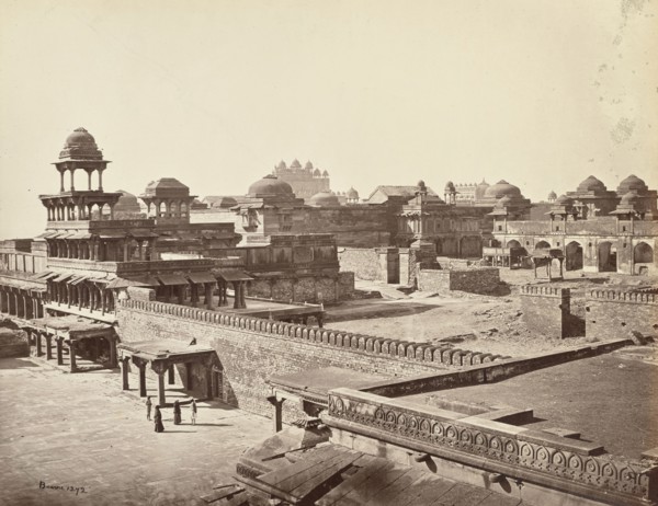 Futtypore Sikri; View of the Ruins from the top of the Dewan-i-Kass; Samuel Bourne, English, 1834 - 1912, Fatehpur Sikri, India