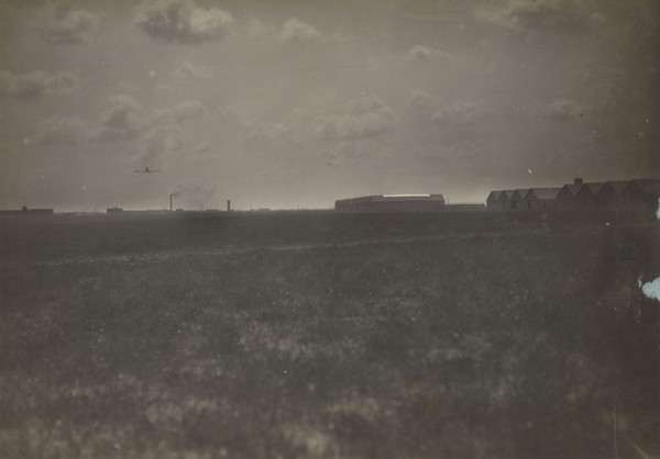 Airplane; Fédèle Azari, Italian, 1895 - 1930, Italy; 1914 - 1929; Gelatin silver print; 11.5 x 16.3 cm, 4 1,2 x 6 7,16 in