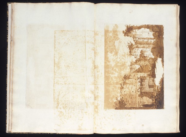 Recueil de morceaux d'architecture et de divers fragmens de monumens antiques fait en Italie par Marie Joseph Peyre architecte