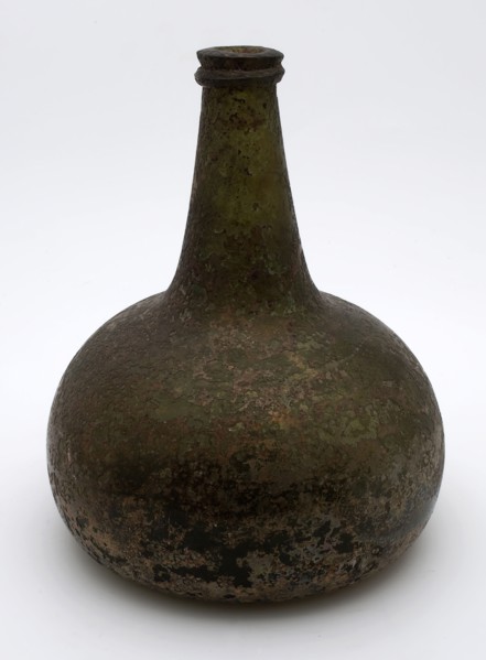 Belly bottle, cat's head, belly bottle bottle holder soil find glass, neck with imposed all-round sharp glass thread