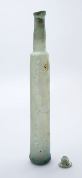 Oblong storage bottle with cap, apothecary bottle perfume bottle bottle holder soil find glass no.1, free blown and molded