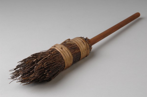 Te Poel, Wooden miniature witches broom, broom miniature kitchen utensils toy relaxant model wood rattan h 37.0, twisted bound