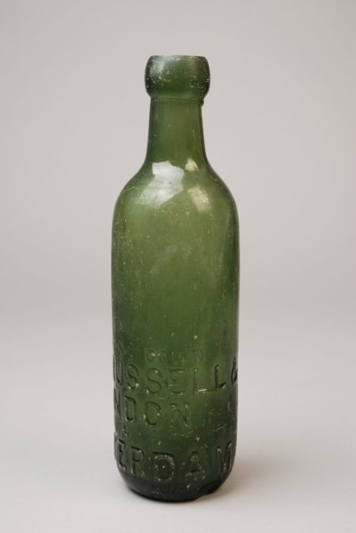 Cylindrical bottle for mineral water or ginger-ale 'blob-top', bottle product container holder bottomfound glass, machine made