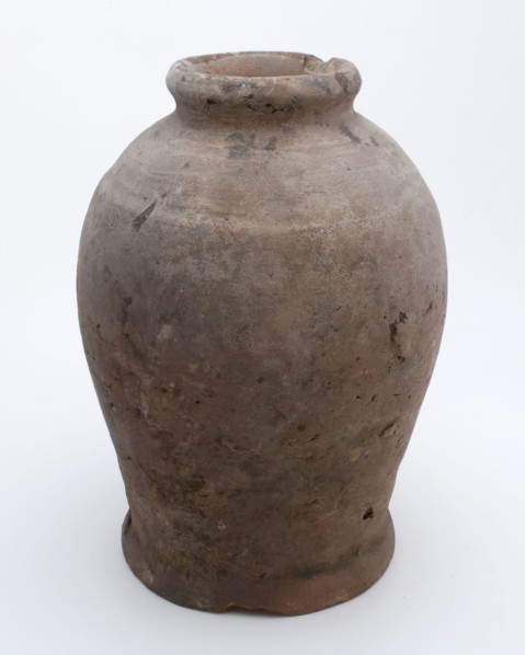 Pottery pot on stand, baluster shape, used in the sugar industry, sugar pot pot holder soil find ceramic earthenware glaze lead
