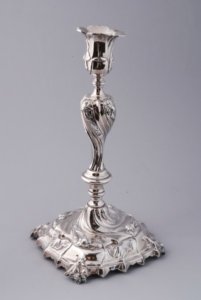Silversmith: Anthony Huijs, Silver candlestick decorated with floral motifs, candlestick candlestick candleholder silver, cast