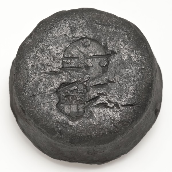 Lead weight with gauge and weapon of Rotterdam, conical in shape, weight of founding ground lead metal h 2,0, cast Conical lead