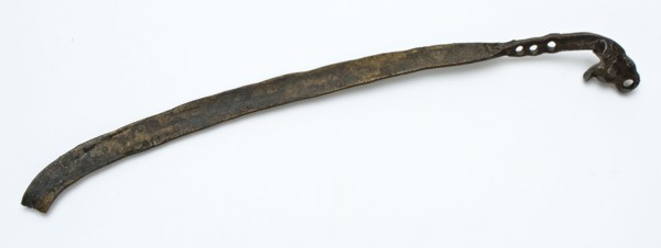 Fragment of ear iron, ear iron regional costume ornament clothing accessory clothing soil find copper tin metal, forged cast End