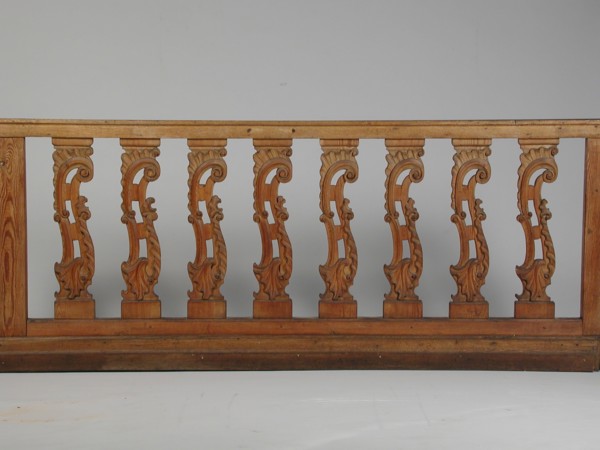 Wooden balustrade, balustrade wood pine wood oak, Rotterdam City Triangle Leuvehaven Witte Leuvesteeg House of the Leuvehaven