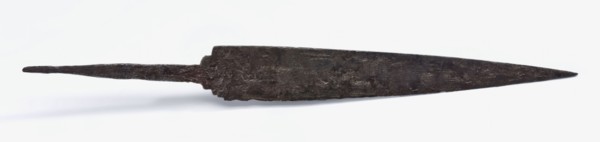 Kidney dagger blade with one-cutting blade, kidney dagger dagger knife stab weapon weapon fragment soil find iron metal, forged