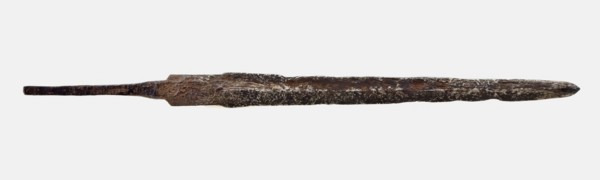 Blade of dagger with double-edged blade, kidney dagger dagger knife stab weapon weapon fragment soil find iron metal, forged