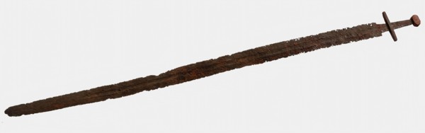 Blade with crossbar and lifting knob, sword hilt weapon soil find wrought iron metal total, Long fairly evenly wide lasting flat