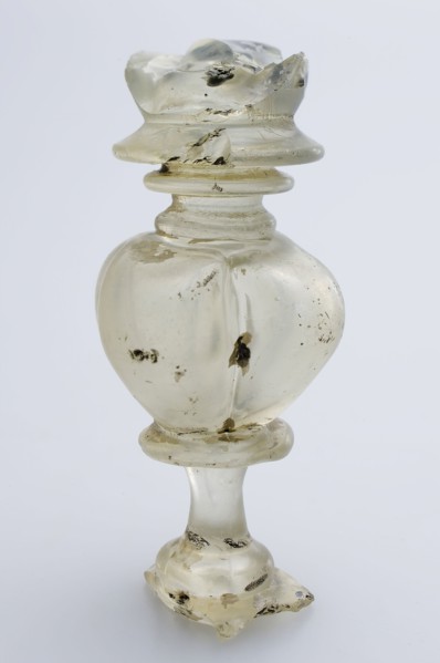 Fragment of stem of goblet (façon de Venise), drinking cup drinking vessel holder soil find glass, hand-blown glass application