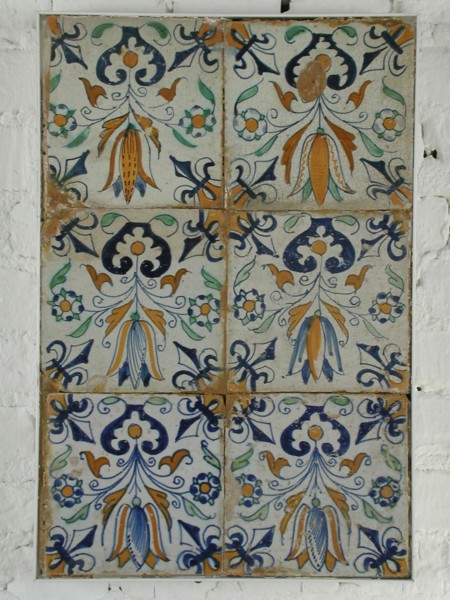 Tile field of six tiles, tulip heart, corner motif lily, polychrome, tiled field wall tile tile sculpture ceramics earthenware