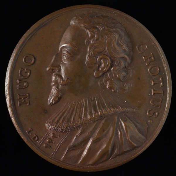I.D. (J. Dassier?), Medal on the death of Hugo de Groot, death medal penning footage copper, left-to-right bust of Hugo de Groot