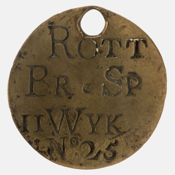 Fire spray of Rotterdam 1725, fire service penny identification device copper, engraved: ROTT w. SP II WYK No 25 Rotterdam fire