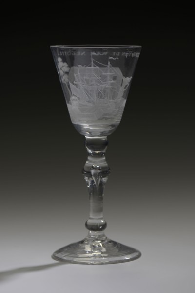 Chalice, engraved with representation and inscription 't Welvaren van de Wijn Negotie, wine glass drinking glass drinking