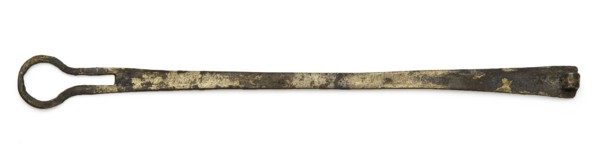 Half of narrow lever closure with transfer eye, fitting, fitting fitting batter soil found copper brass metal, struck Half