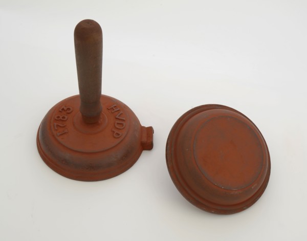 Hendrik van der Pol, Two-piece bronze mold for base of jug or pot with initials HVDP and 1783, cast molding tools tools base