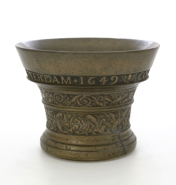 Cornelis Ouderogge (1599 of 1600-1672), Bronze mortar with CORNELIS AGING FECIT AND D I O ROTTERDAM 1649, auger equipment bronze