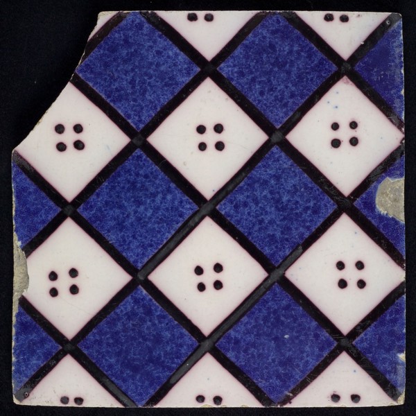 F.J. Kleyn, Ornament tile with checkerplate motif, wall tile tile footage ceramic earthenware glaze, baked 2x painted glazed