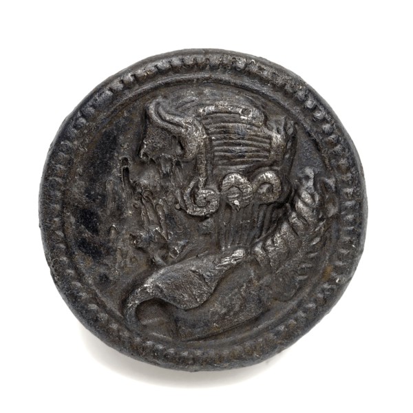 Tin button with bust embossed, knot clothing accessory clothing soil find tin iron metal, cast Pewter knot Disc shaped