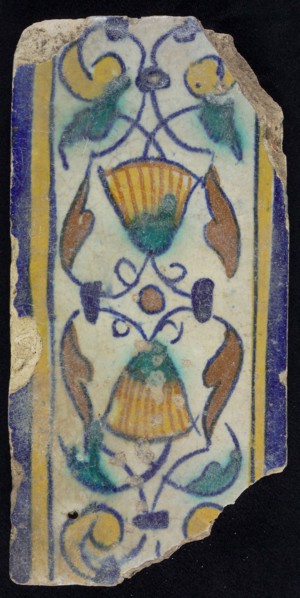 Border tile, flower decoration in blue, yellow and green, top and bottom blue and yellow, border tile wall tile tile material