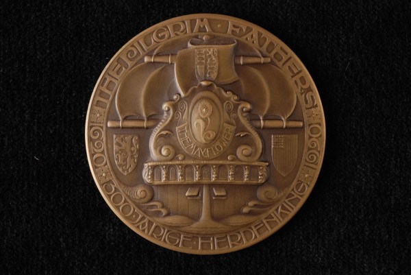 N.V. Ateliers voor edelsmeed- en penningkunst v.h. "Koninklijke Begeer", Bronze medal to commemorate the Pilgrim fathers