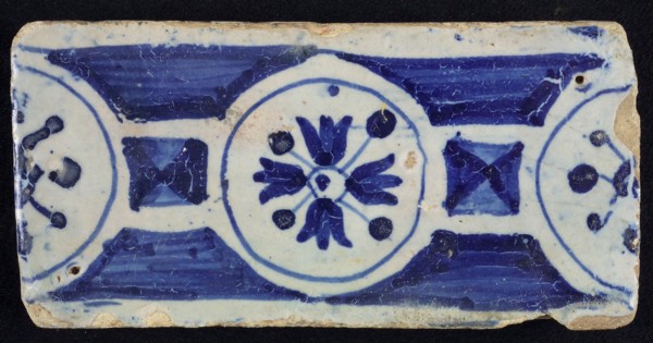 Border tile, blue, decoration with circles and flowers, edge tile wall tile tile sculpture ceramic earthenware glaze, baked 2x