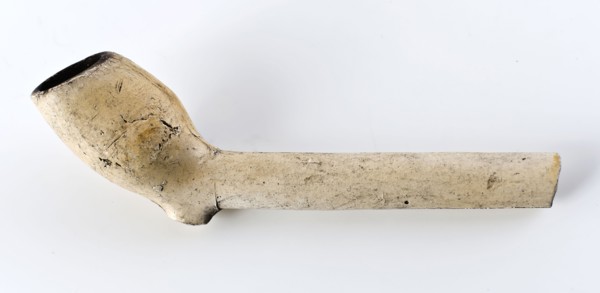 White clay pipe, unnoticed, with smooth handle, clay pipe smoking equipment smoke floor pottery ceramics pottery, pressed