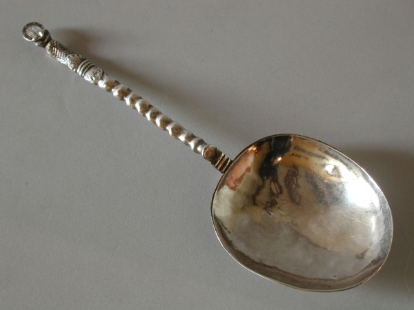 Silversmith: Gerard Caesar (?), Spoon with bokkepoot on end of stem, goat spoon spoon cutlery silver, forged cast, handle end