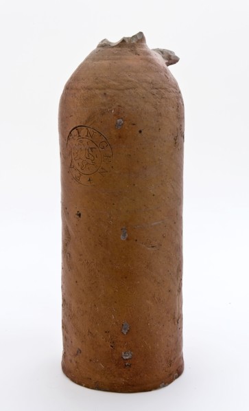 Stoneware mineral water pitcher, cylindrical with round shoulder, sausage ear and short neck, mineral water pitcher jar product