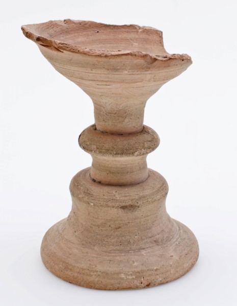 Earthenware salt vessel, salt bowl on high foot, salt container salt dish holder soil find ceramic earthenware, foot 8.0 hand