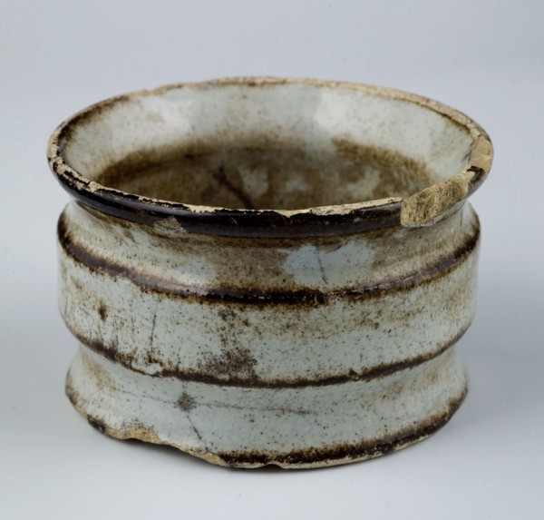 Pottery ointment jar, low model, wide top edge, two constrictions, white glazed, ointment jar pot holder soil finds ceramic