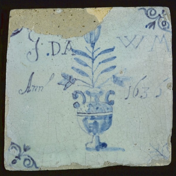 tile manufacturer: Wijtmans, Flower tile with blue flower pot, dated and signed, corner motif oxen head, wall tile