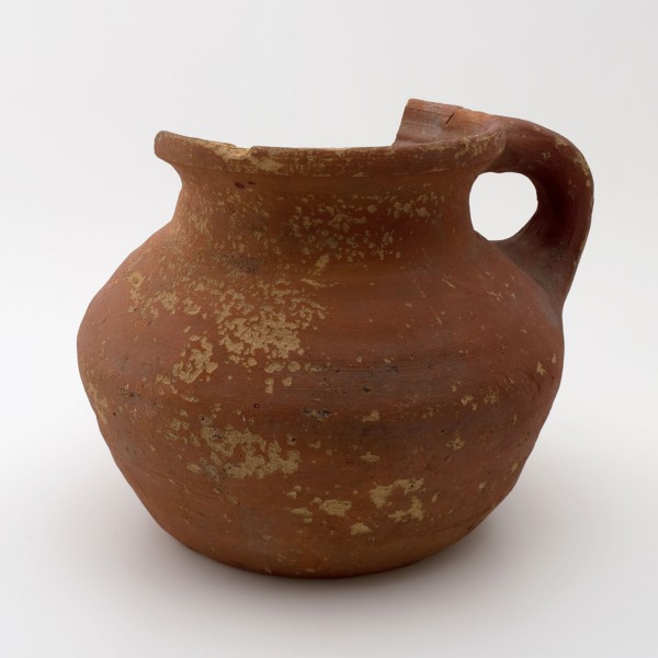 Pottery room comfort with curved bottom, sausage ear, straight neck, red annealed earthenware, pot holder sanitary earthenware