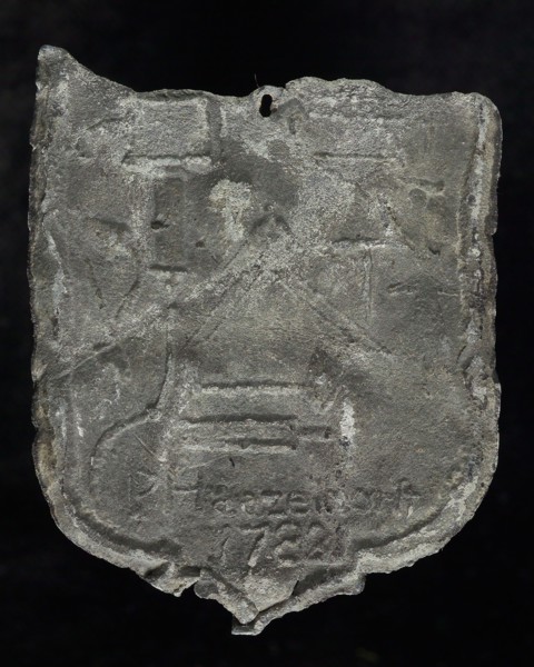 P. Haazelhorst, Roof bonnet, shield-shaped cover plate with 1783, P. Haazelhorst and guide tool, lead hallmark lead metal, Roof