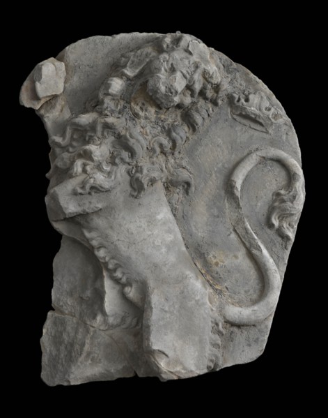 Fragment of the facing brick of brewery De Witte Leeuw, gable stone fragment sculpture sculpture building component sandstone