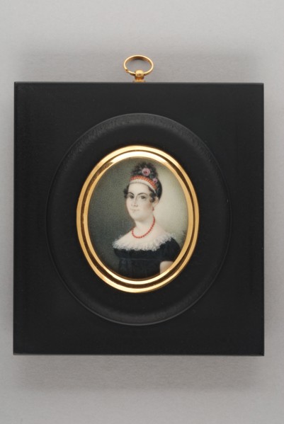 Hendrik van Overklift, Portrait miniature of woman, portrait miniature painting sculpture ivory paint watercolor ivory backing