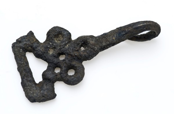 Coat hook or coat closure, cut-away object with eye, ending in bent point, closure clothing accessory clothing soil find copper