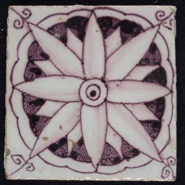 Square purple corner edge tile with central corner motif, star-shaped, border tile wall tile tile sculpture ceramic earthenware