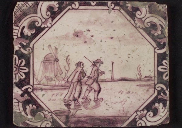 Scene tile, skating man and woman, in praise, wall tile tile sculpture ceramic earthenware glaze, baked 2x glazed painted Purple