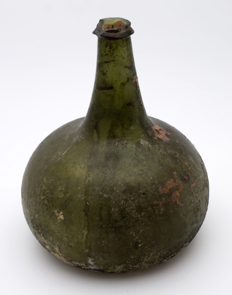 Belly bottle, storage bottle bottle bottle holder soil find glass, bottom with residual glass of blowpipe Body with convex