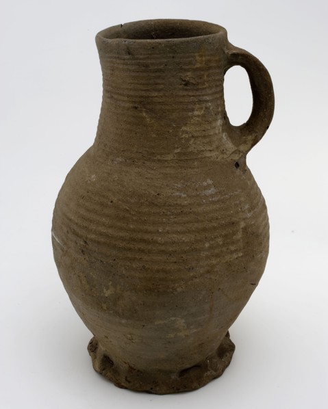 Gray stoneware jug be on pinched foot, rough-walled, jug crockery holder soil find ceramic stoneware, hand turned baked Gray