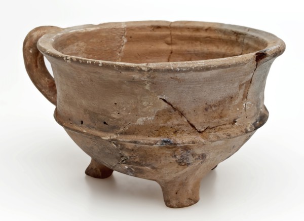 Pottery test on three legs, round model with standing sausage ear, unglazed, fire test test soil finds ceramic pottery, hand