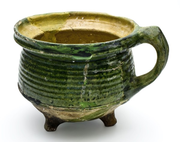Green cooking pot, cooking jug on legs with pinched standing ear, pouring lip, cooking pot crockery holder utensils earthenware