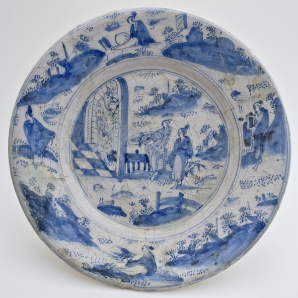 Faience plate with blue decor, Chinese figures in the mirror and on the edge, dish crockery holder soil find ceramic earthenware