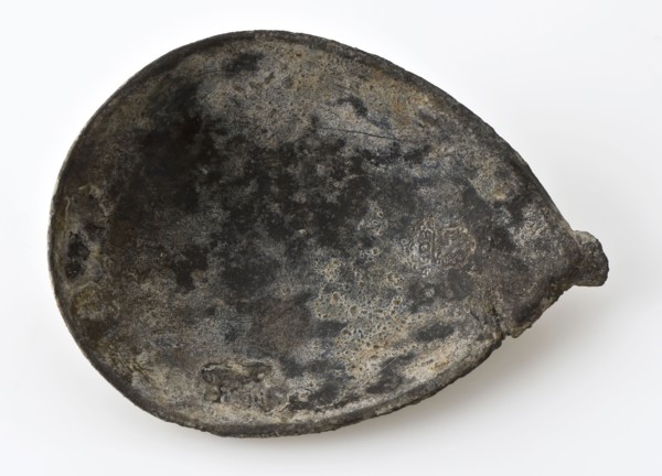 Egg-shaped spoon tray with small remnant of stem, marked, spoon cutlery soil find tin metal, w container 5.5 Marked in the spoon